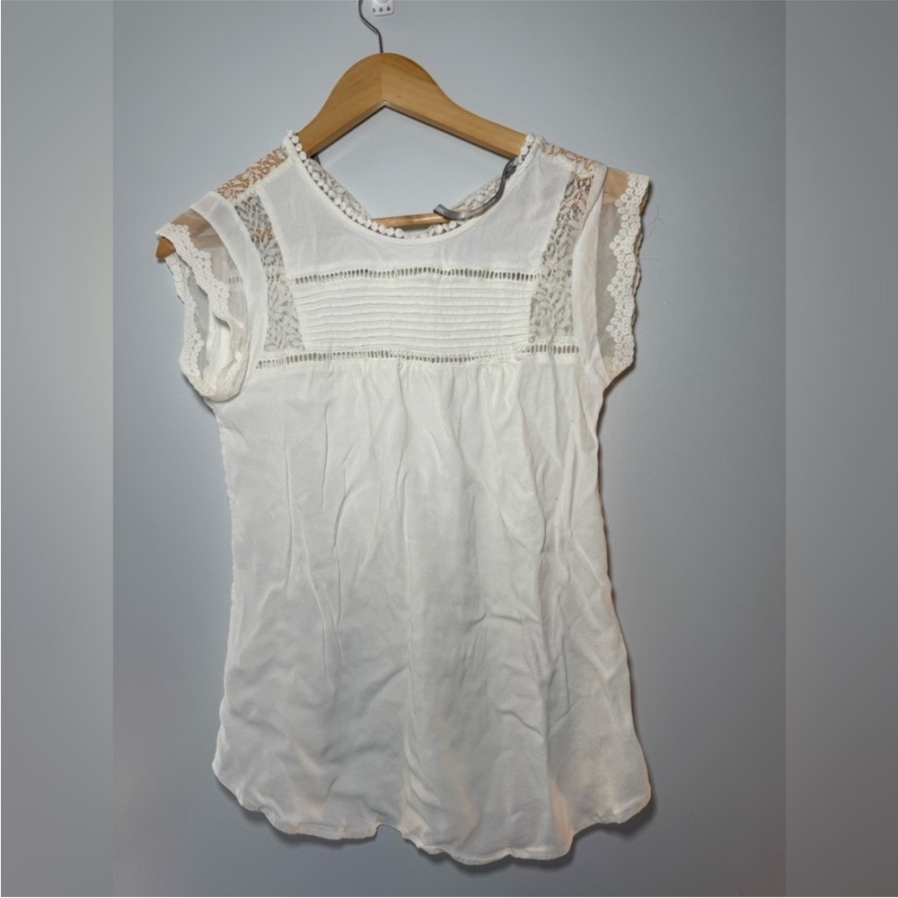Daniel Rainn white lace trim cap sleeve blouse | NWOT | S